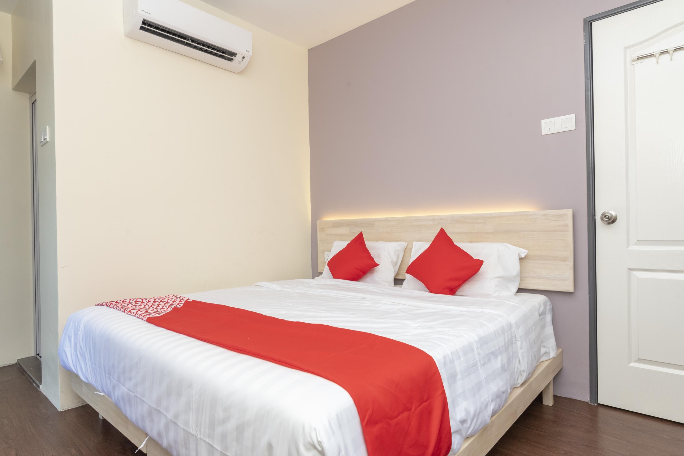 Oyo 778 Bmw 2 Hotel Muar Extérieur photo